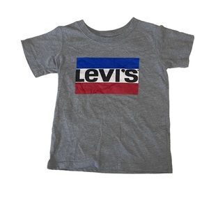 Levi’s kids logo GRAPHIC TEE SHIRT size s/5